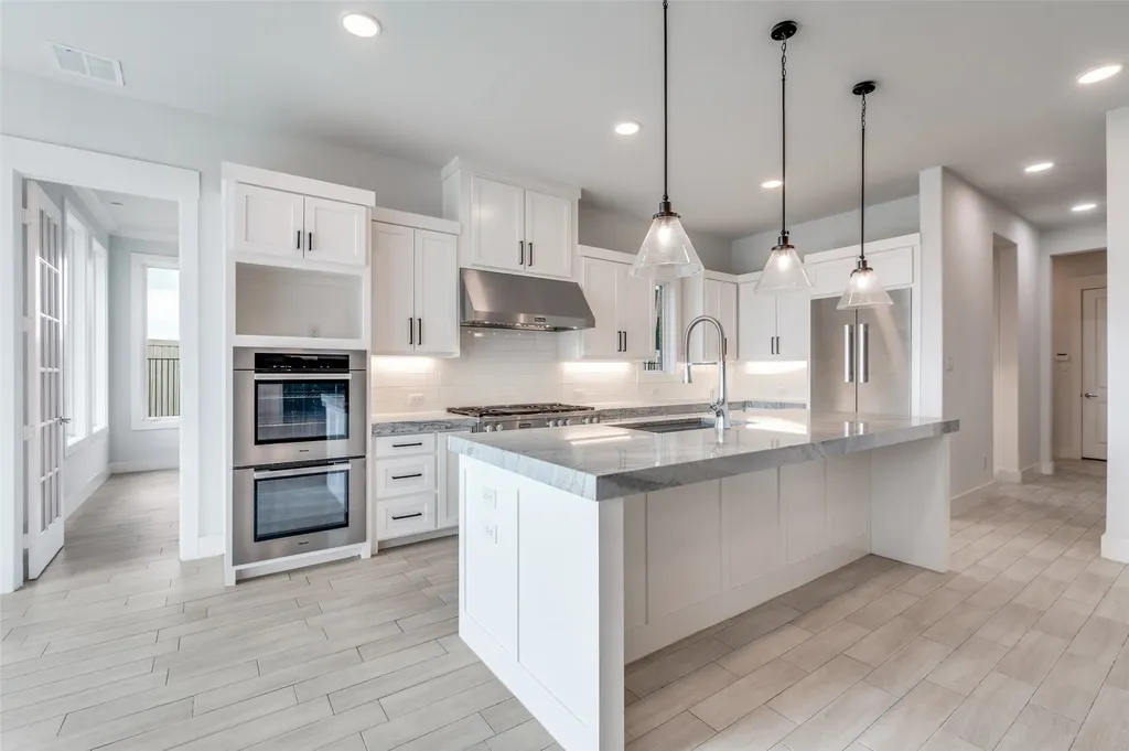1224 Karsten Ridge Pass Gunter TX 75058
