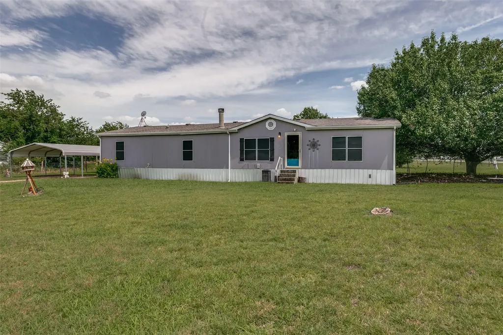 10900 Pikes Peak Venus TX 76084