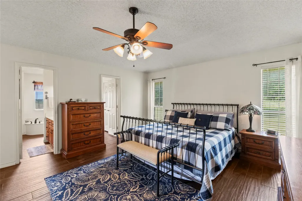 9926 County Road 155a Kaufman TX 75142