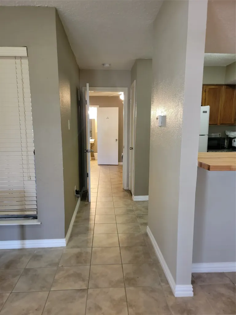 9803 Walnut Street Dallas TX 75243