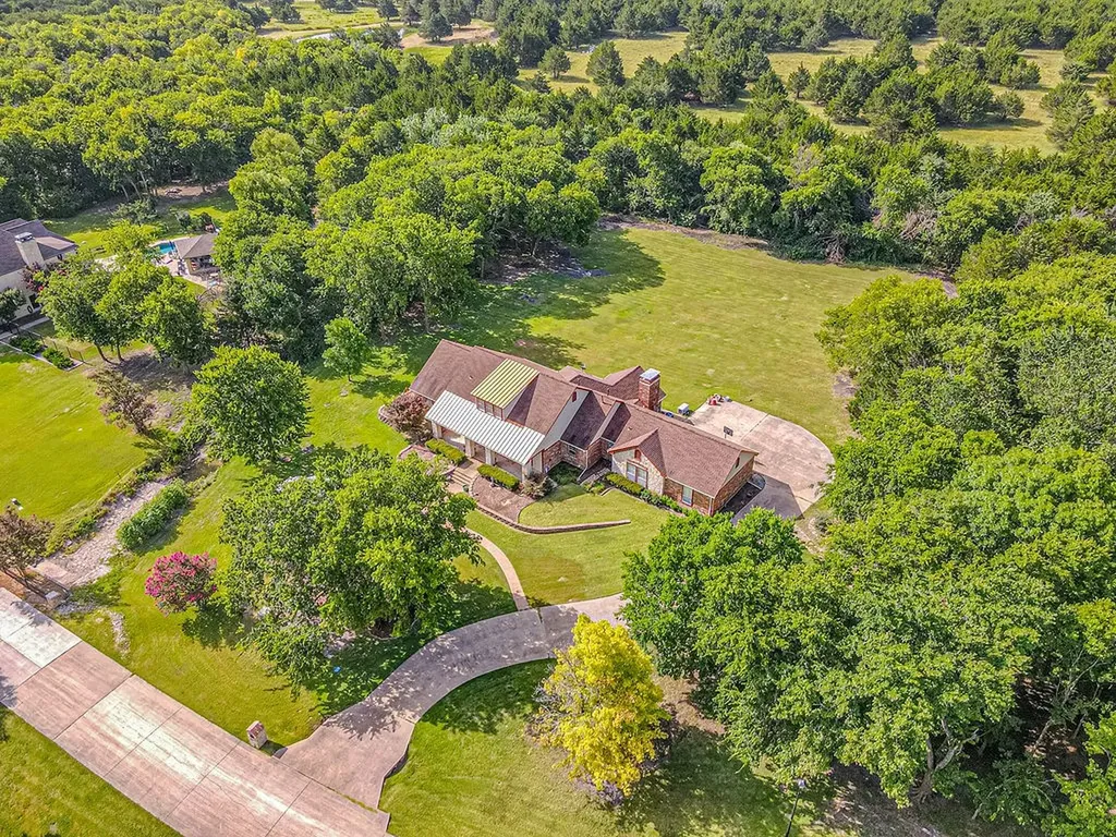 401 Saint Michaels Way Rockwall TX 75032
