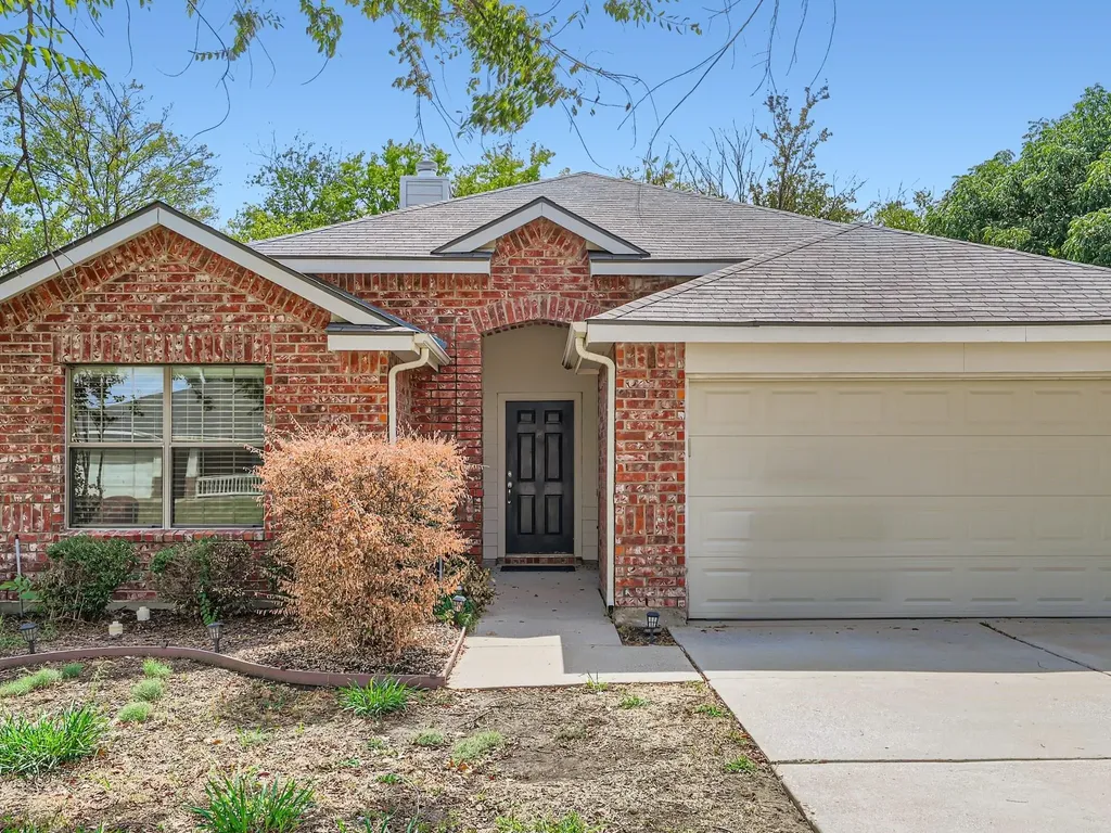 1429 Constantina Drive Denton TX 76207