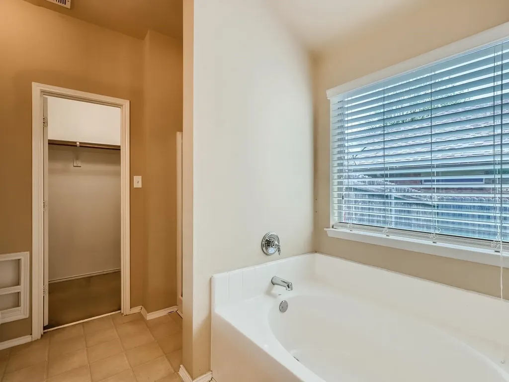 1429 Constantina Drive Denton TX 76207