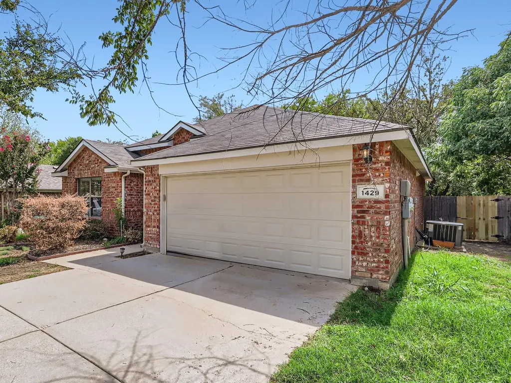 1429 Constantina Drive Denton TX 76207