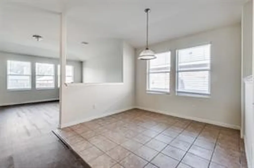 1942 Ryder Drive Lancaster TX 75146