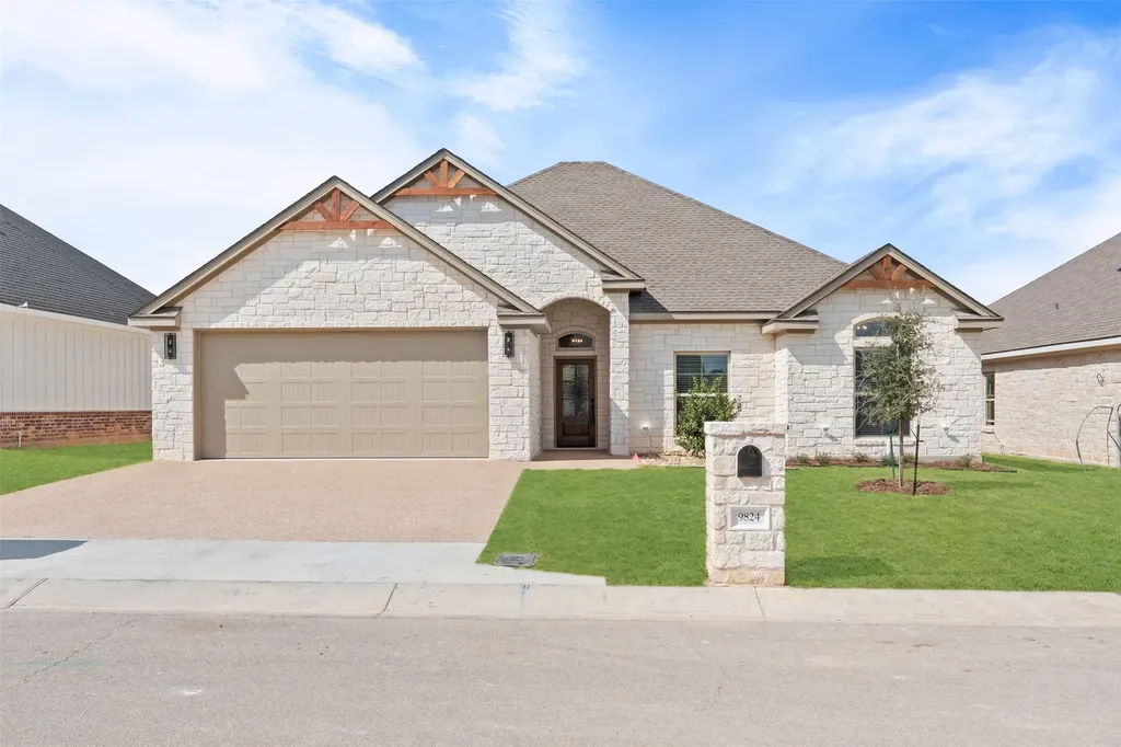 9824 Durango Trail Waco TX 76712
