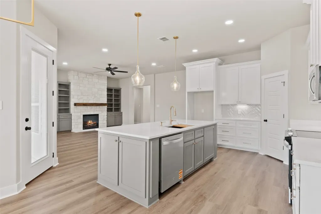 9824 Durango Trail Waco TX 76712