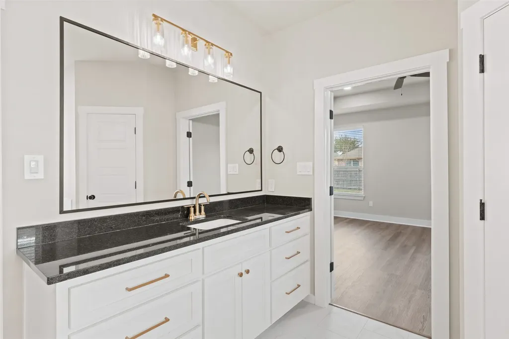 9824 Durango Trail Waco TX 76712