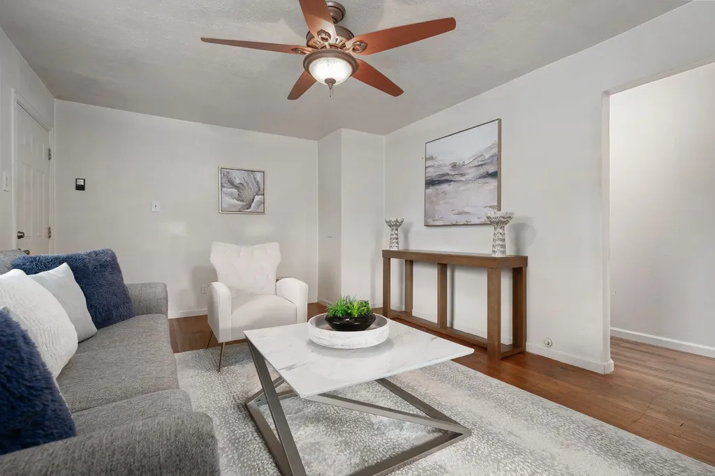 1750 Kirkwood Drive Garland TX 75041