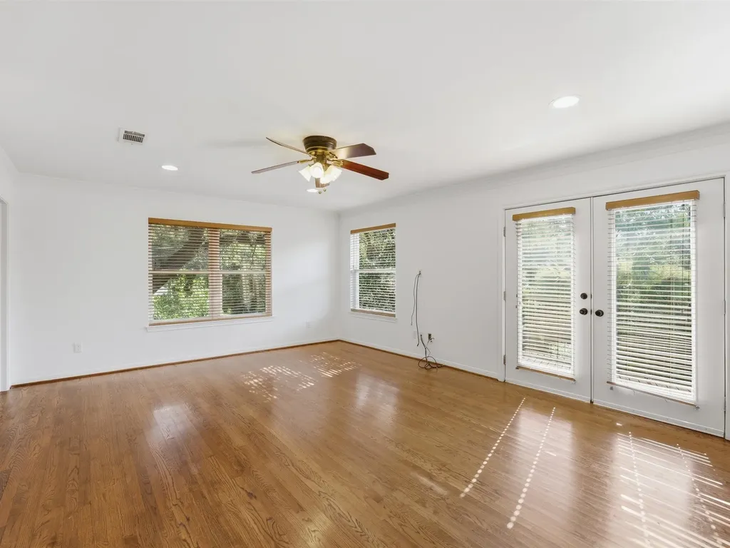 4400 Summercrest Court Fort Worth TX 76109