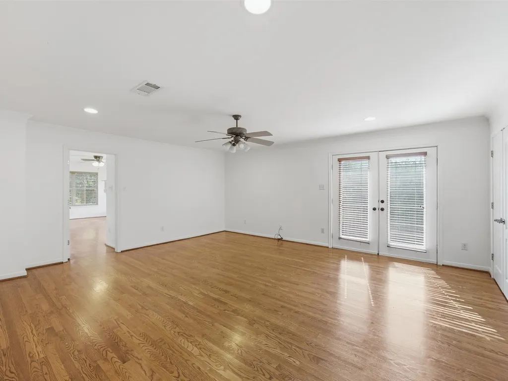 4400 Summercrest Court Fort Worth TX 76109