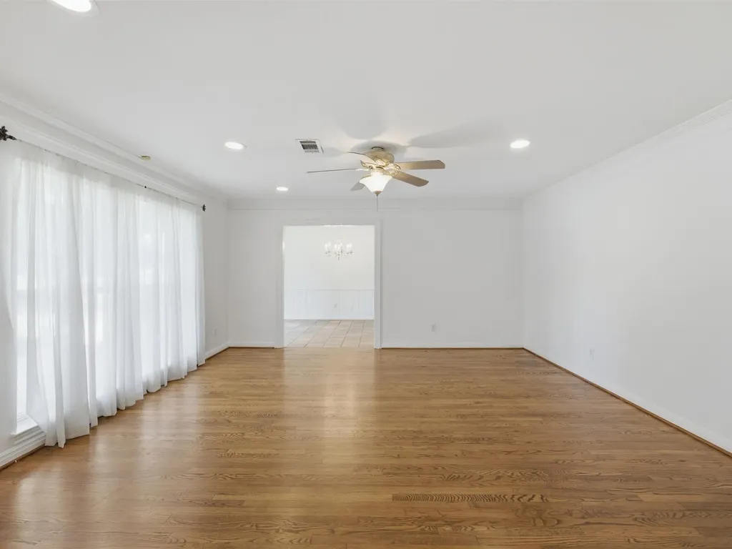 4400 Summercrest Court Fort Worth TX 76109