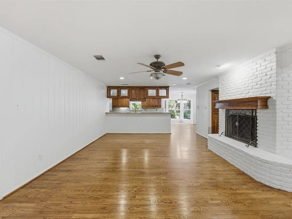 4400 Summercrest Court Fort Worth TX 76109