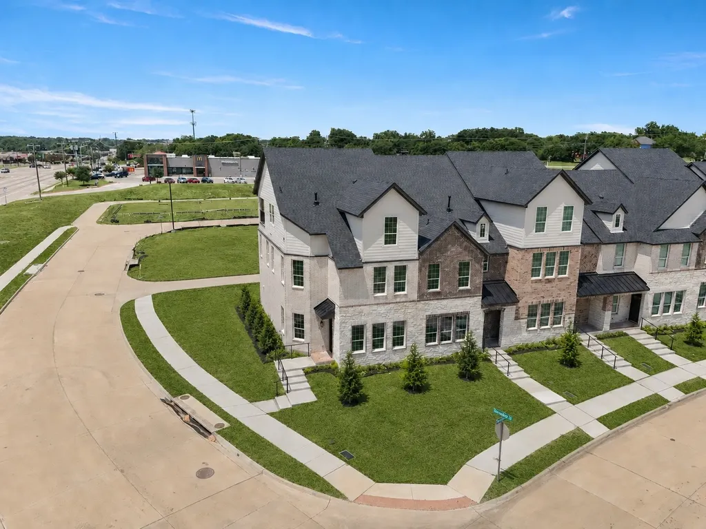 3457 Sanjeev Drive Irving TX 75060