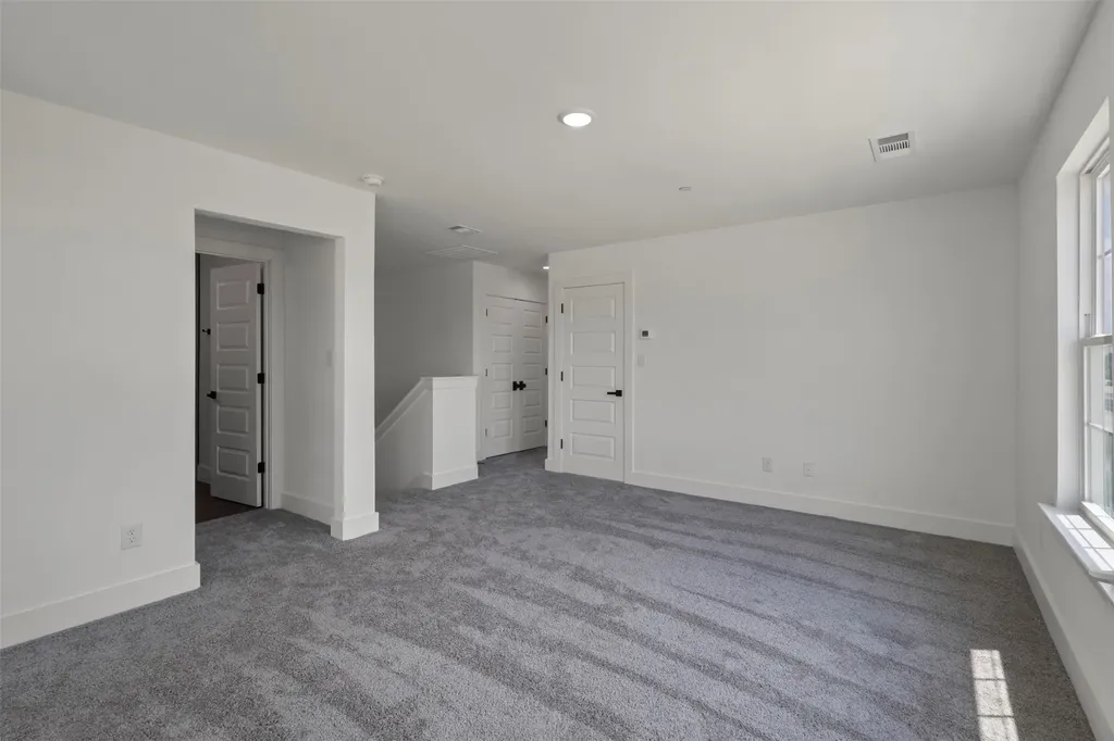 3457 Sanjeev Drive Irving TX 75060
