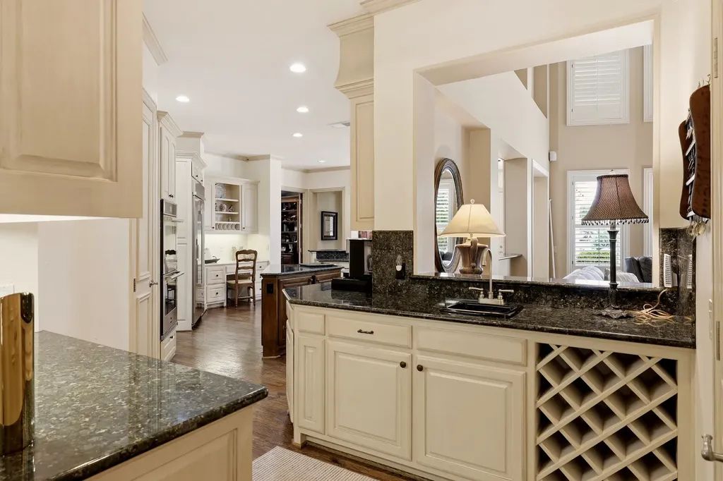 2708 Anders Lane Plano TX 75093