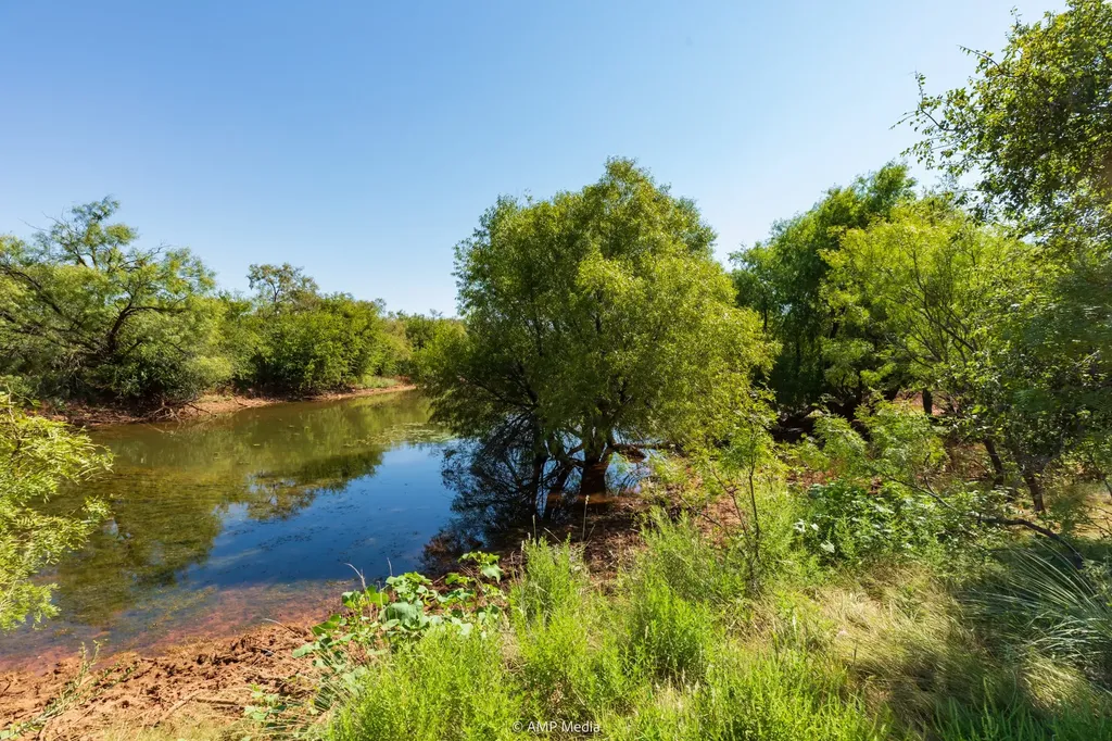 1363 County Road 441 Sweetwater TX 79556