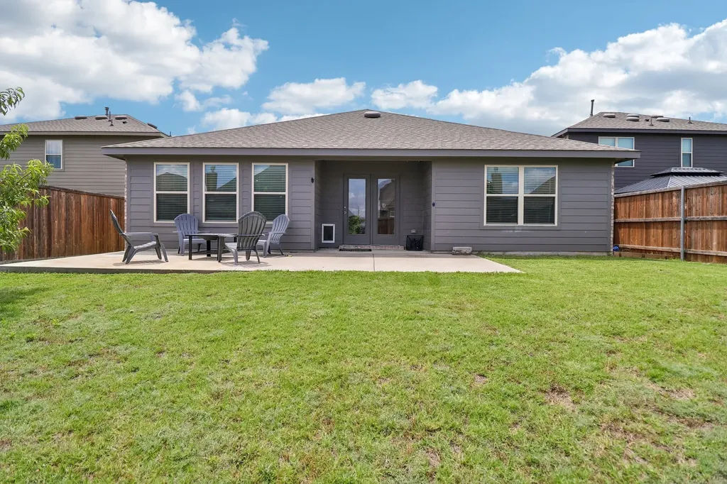 2020 Sun Star Drive Haslet TX 76052