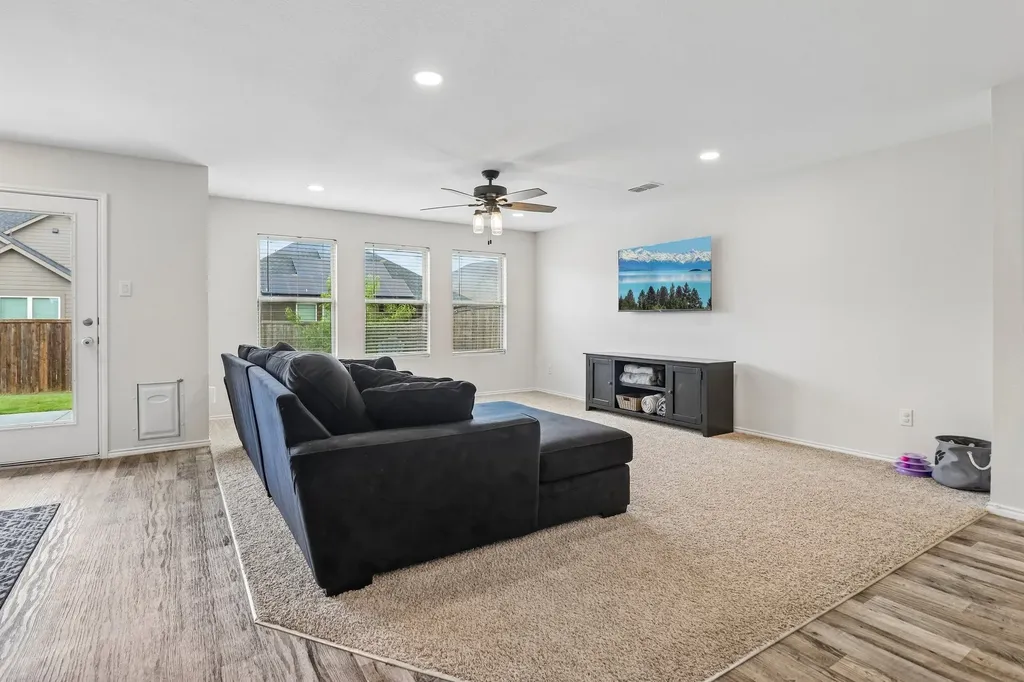 2020 Sun Star Drive Haslet TX 76052