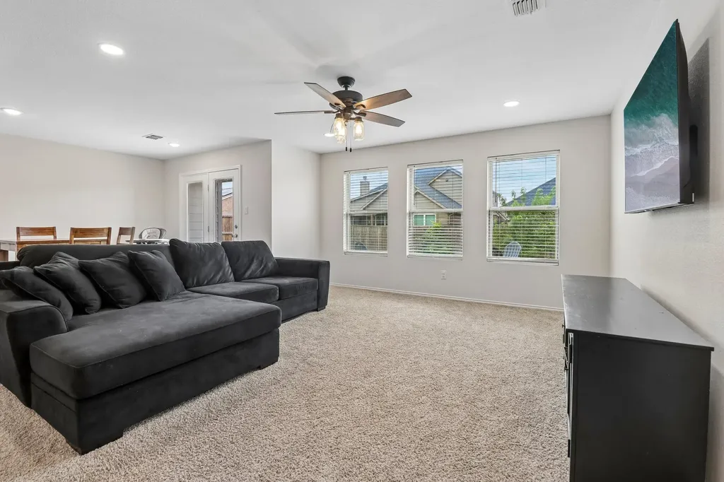 2020 Sun Star Drive Haslet TX 76052