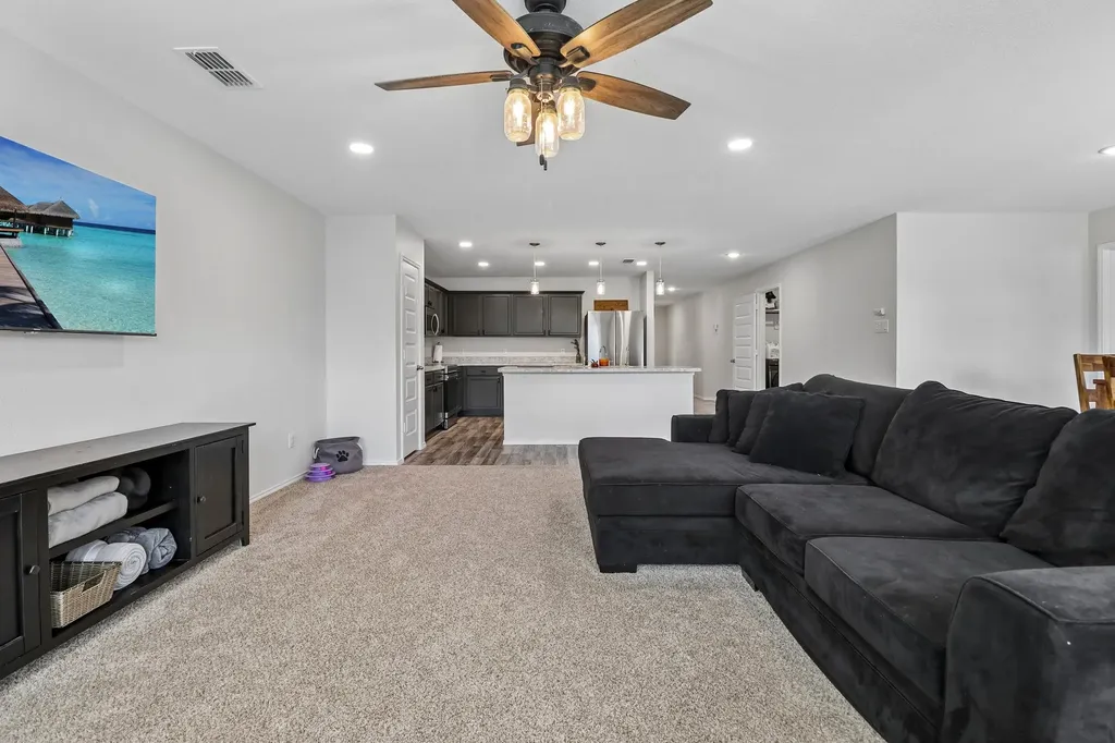 2020 Sun Star Drive Haslet TX 76052