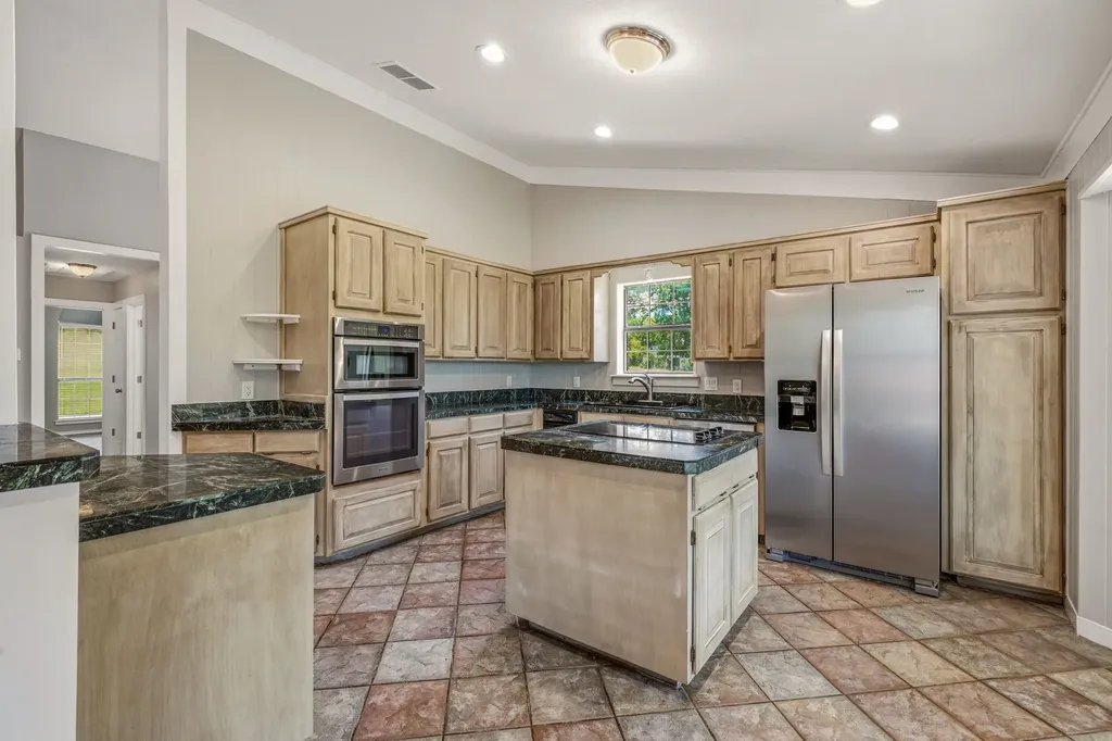 5500 Friendship Road Tolar TX 76476