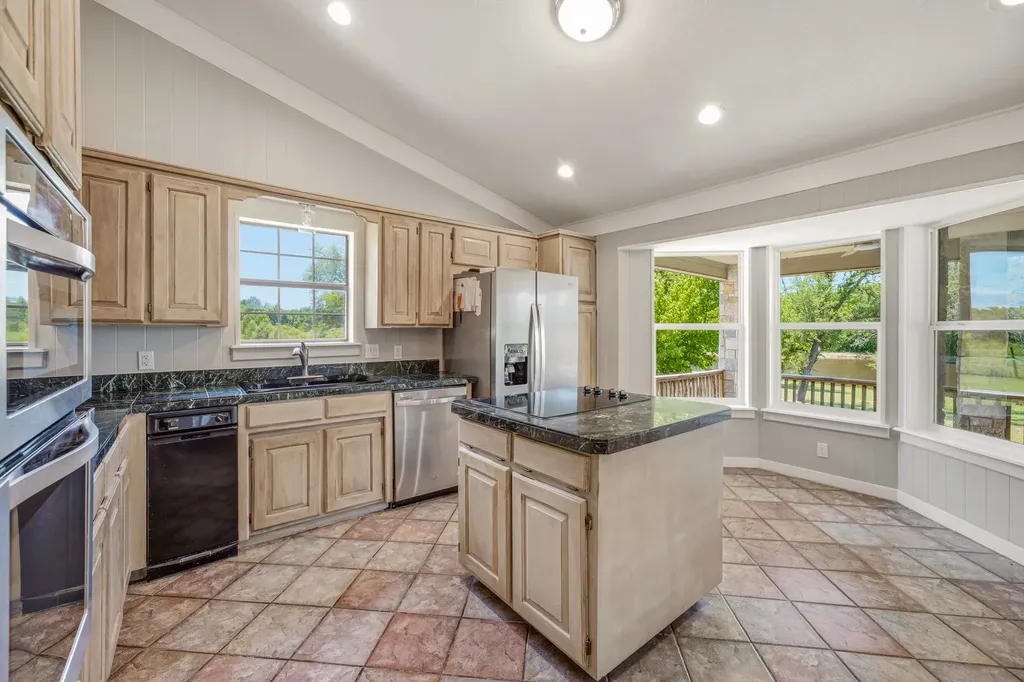 5500 Friendship Road Tolar TX 76476