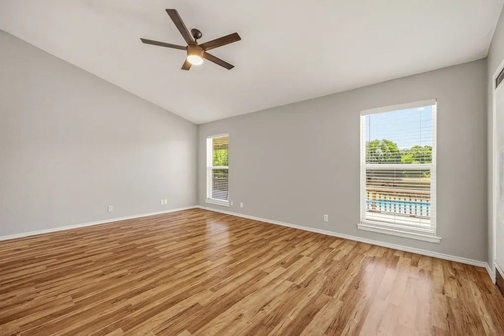 5500 Friendship Road Tolar TX 76476