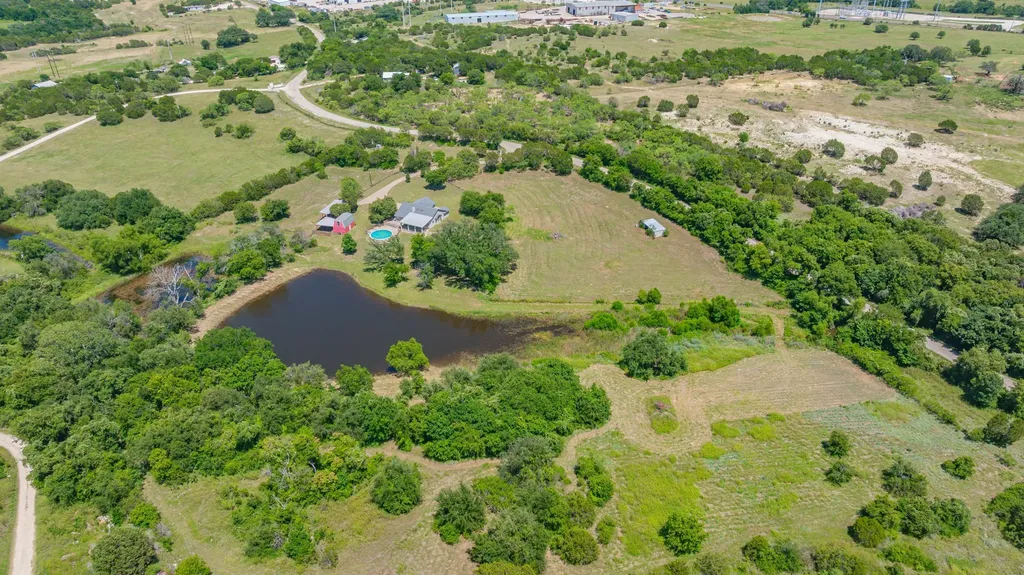5500 Friendship Road Tolar TX 76476