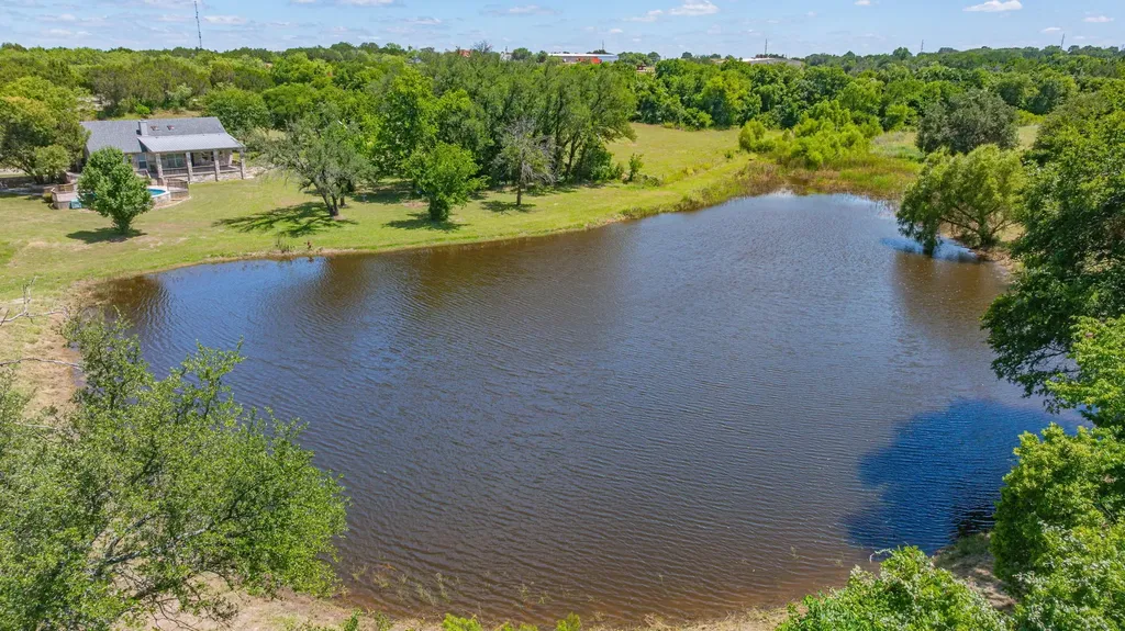 5500 Friendship Road Tolar TX 76476