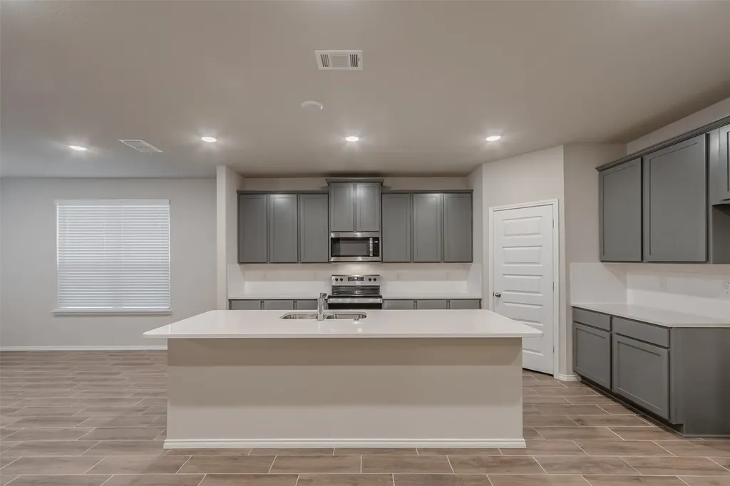 5948 Hopkins Drive Providence Village TX 76227