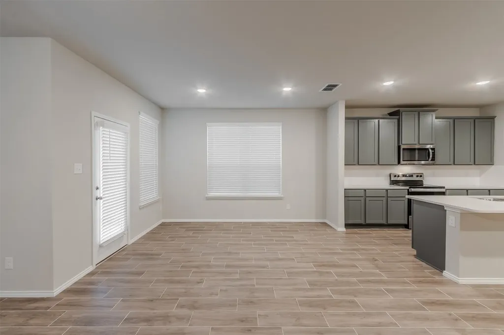 5948 Hopkins Drive Providence Village TX 76227