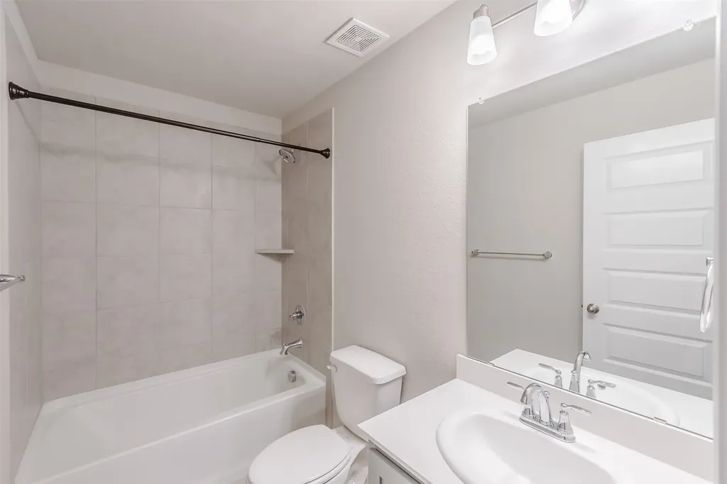 5948 Hopkins Drive Providence Village TX 76227