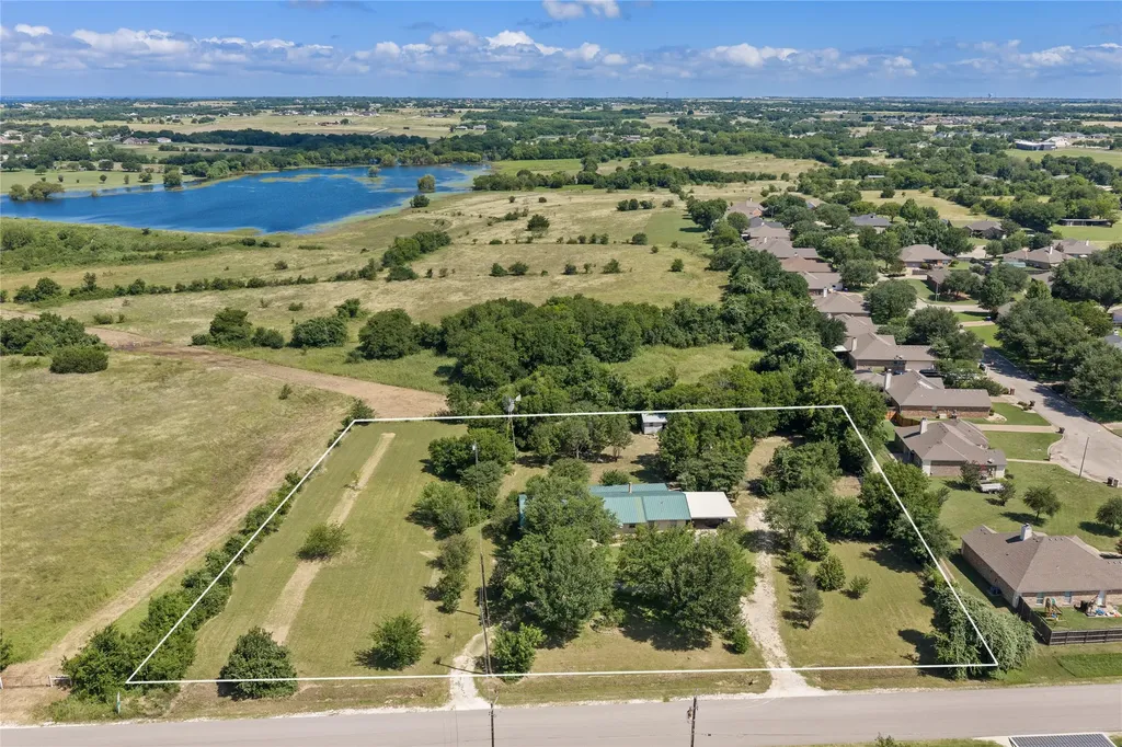 440 Williams Road Lorena TX 76655