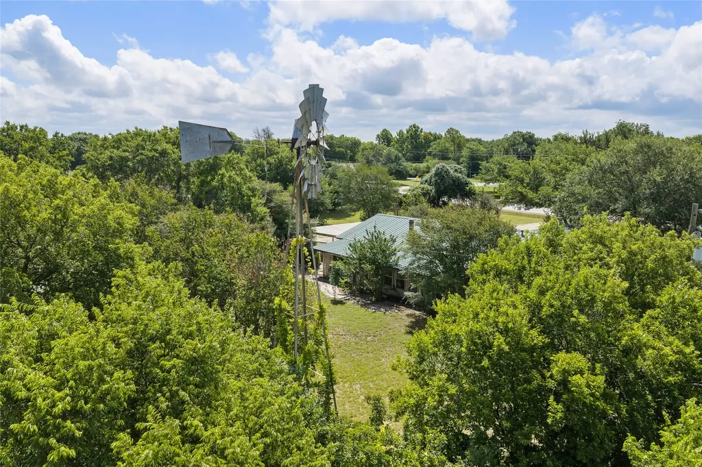 440 Williams Road Lorena TX 76655