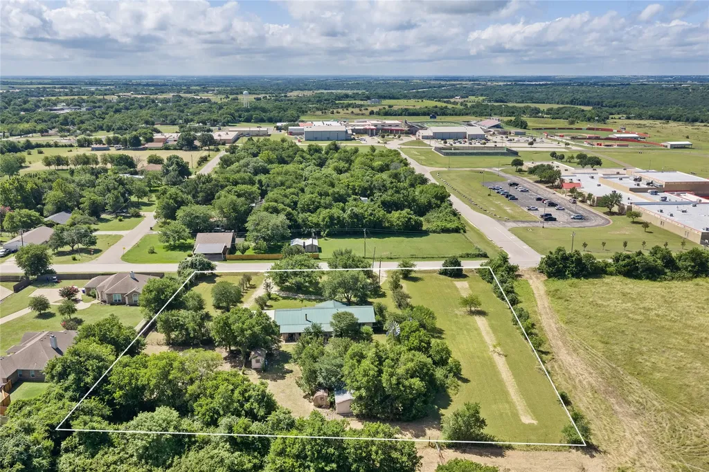 440 Williams Road Lorena TX 76655