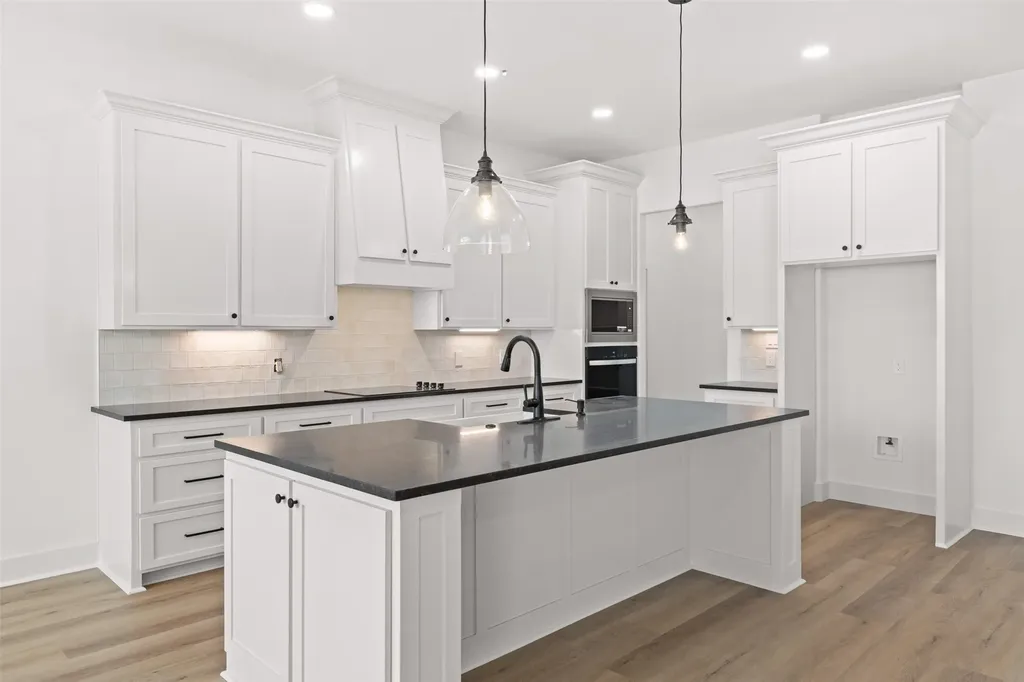 9820 Durango Trail Waco TX 76712