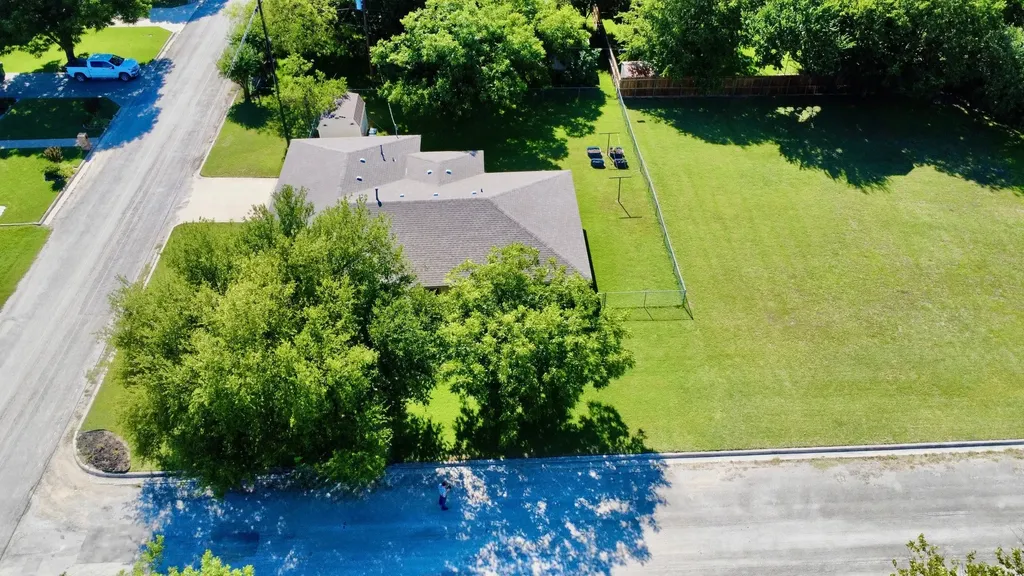 610 Meadowlark Street Hamilton TX 76531