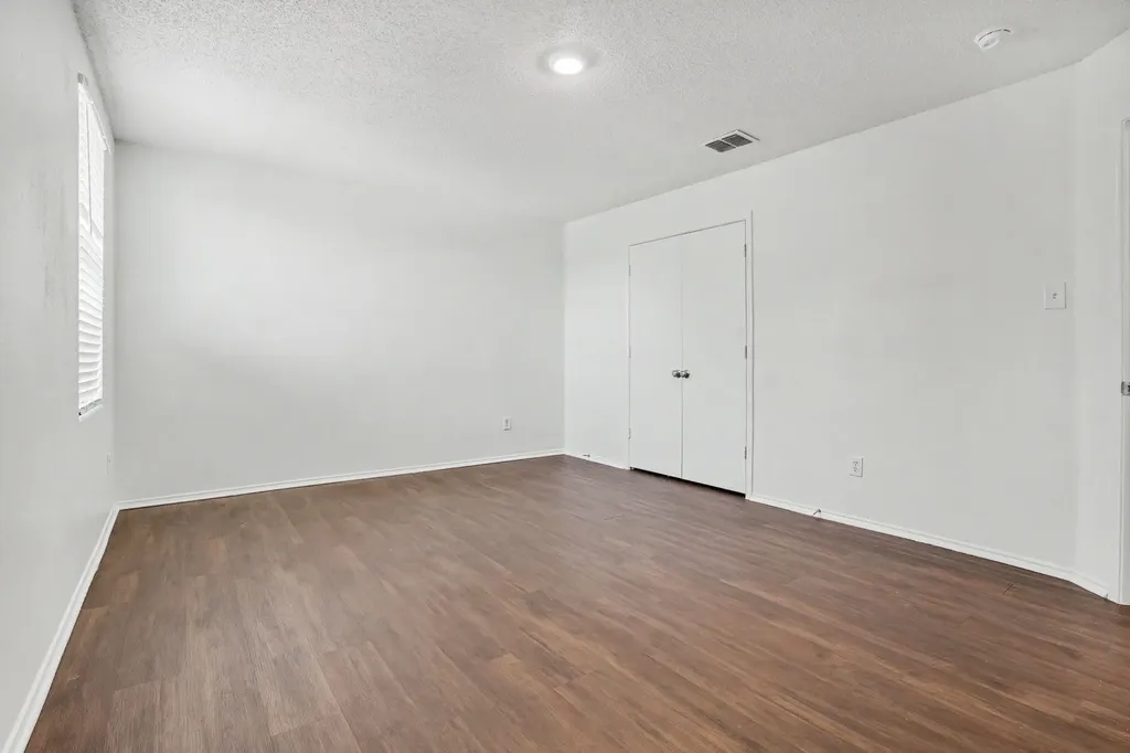 14847 Canyonridge Drive Balch Springs TX 75180