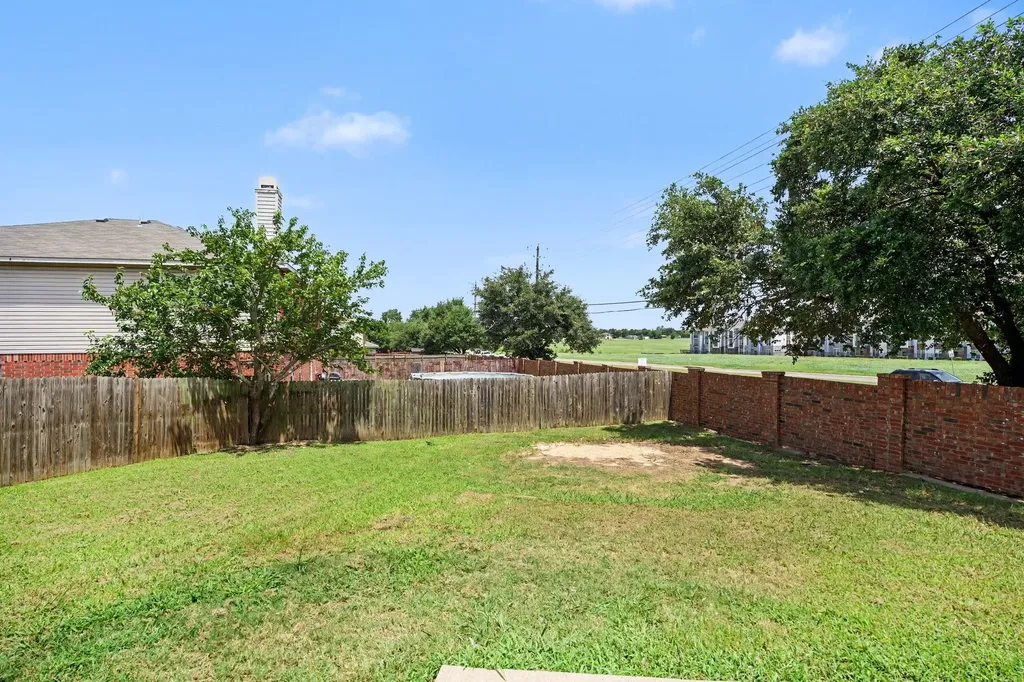 14847 Canyonridge Drive Balch Springs TX 75180