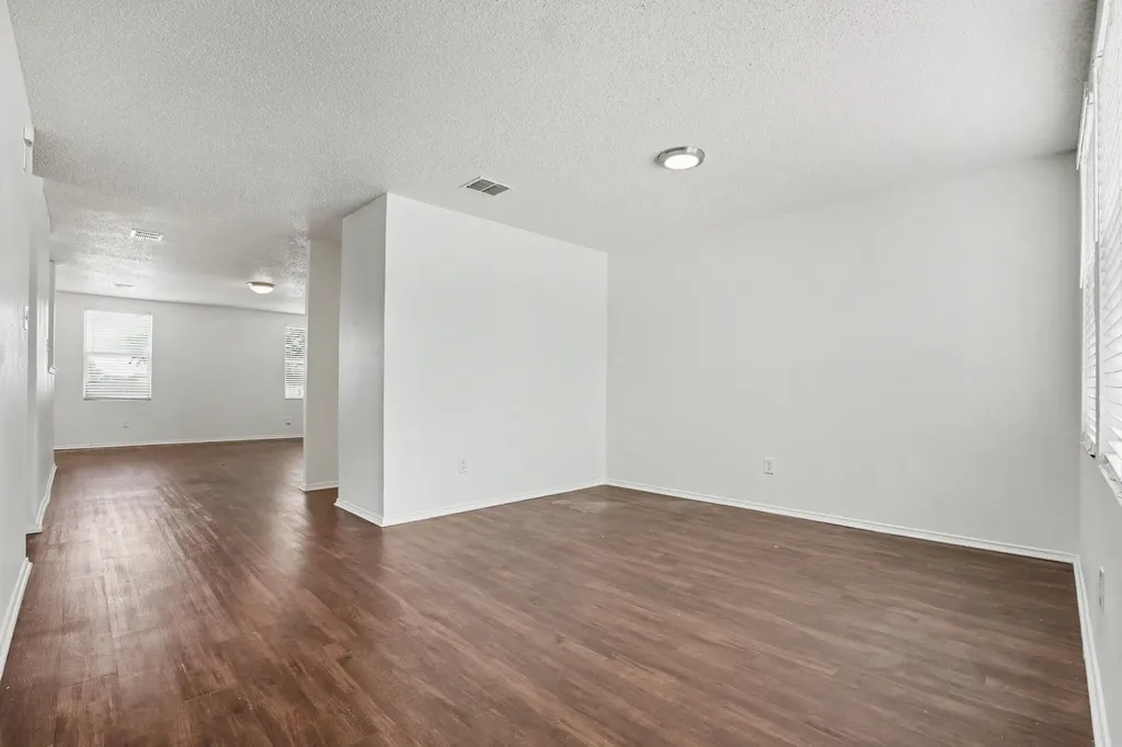 14847 Canyonridge Drive Balch Springs TX 75180