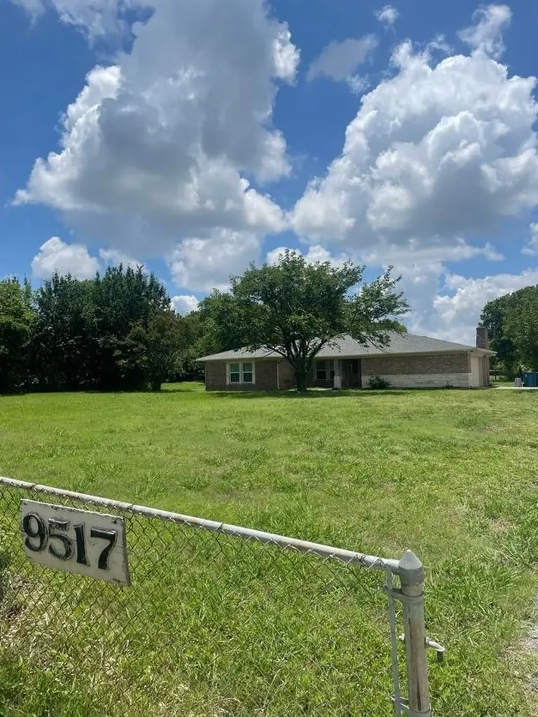 9517 Merritt Road Rowlett TX 75089