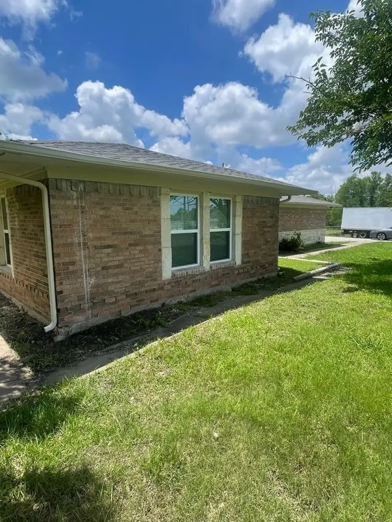 9517 Merritt Road Rowlett TX 75089