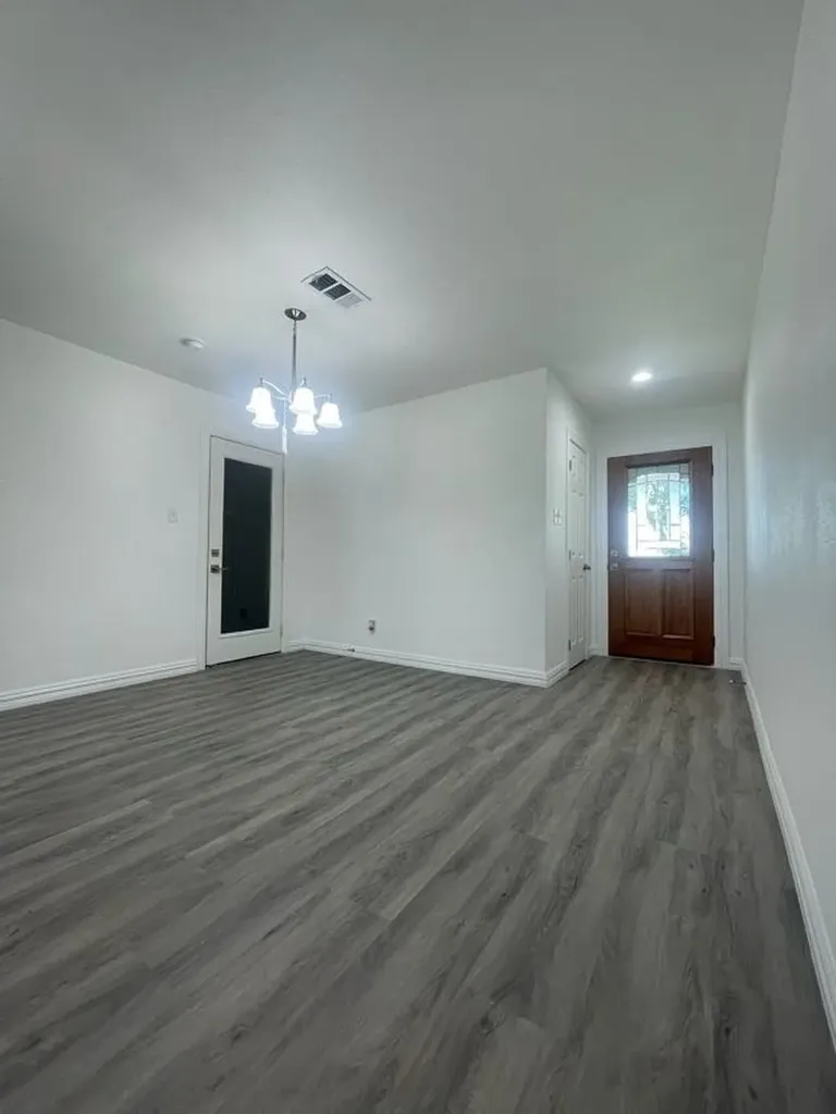 9517 Merritt Road Rowlett TX 75089