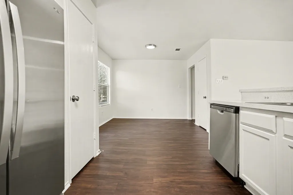 1966 Courtside Drive Dallas TX 75051
