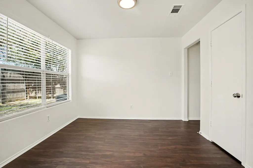 1966 Courtside Drive Dallas TX 75051