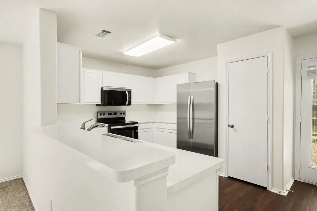 1966 Courtside Drive Dallas TX 75051