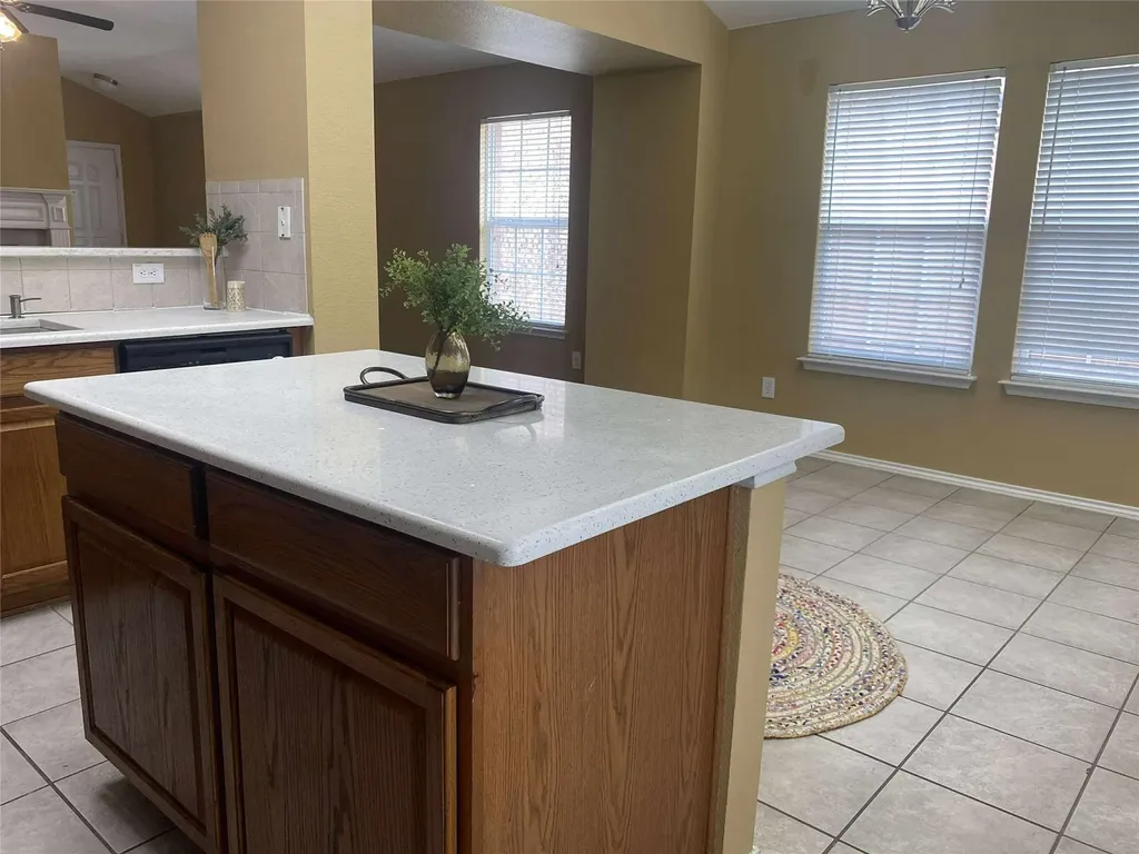 209 Moonlight Drive Euless TX 76039