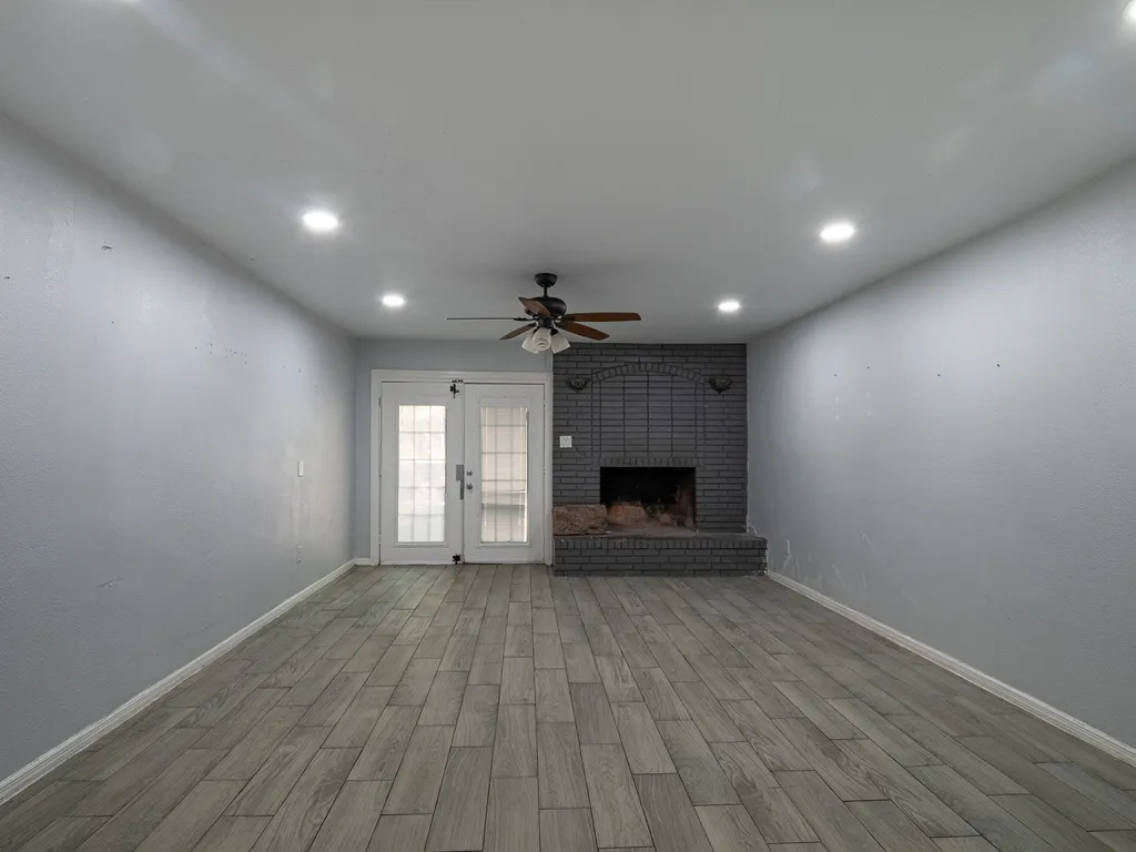 605 Blue Lake Drive Fort Worth TX 76103