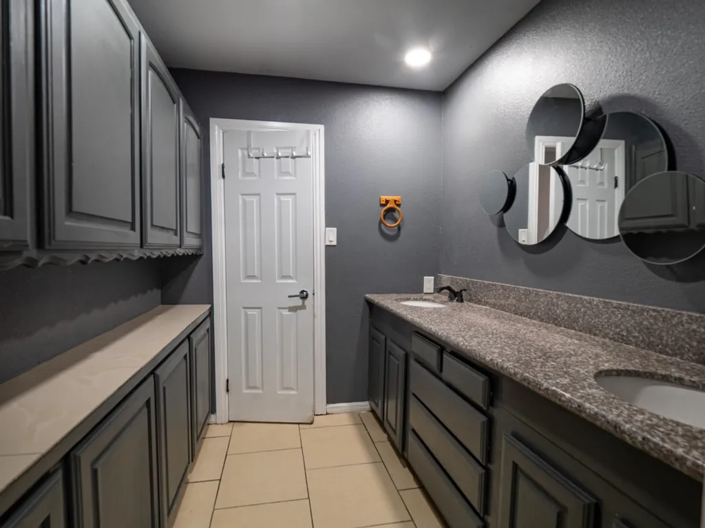 605 Blue Lake Drive Fort Worth TX 76103